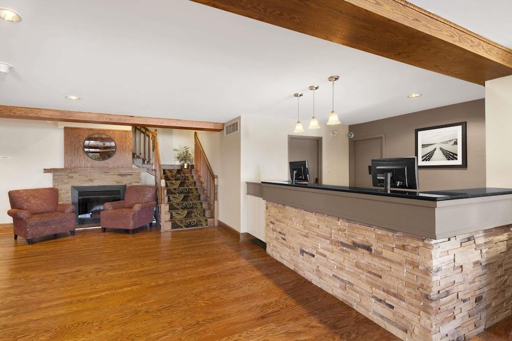 Country Inn & Suites Dartmouth Dış mekan fotoğraf